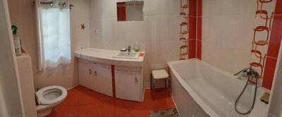 Soukromí pod skalami