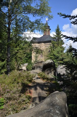 hvezda-kaple.jpg