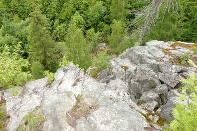 Pohled přes zábradlí