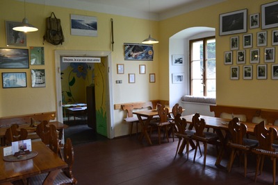 Bischofstein - Dvůr pod skalami