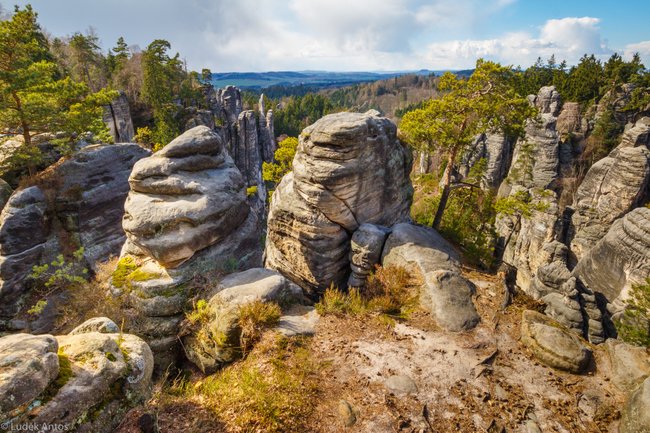 Prachovské skály - drobné omezení 25. a 26. května