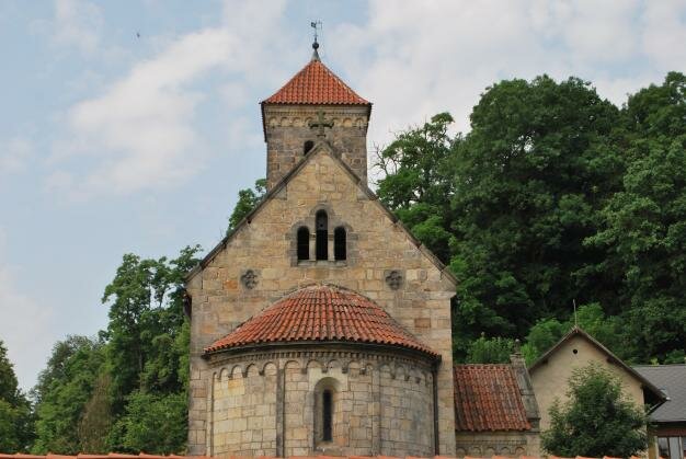 Kostel Nanebevzetí Panny Marie - Mohelnice nad Jizerou