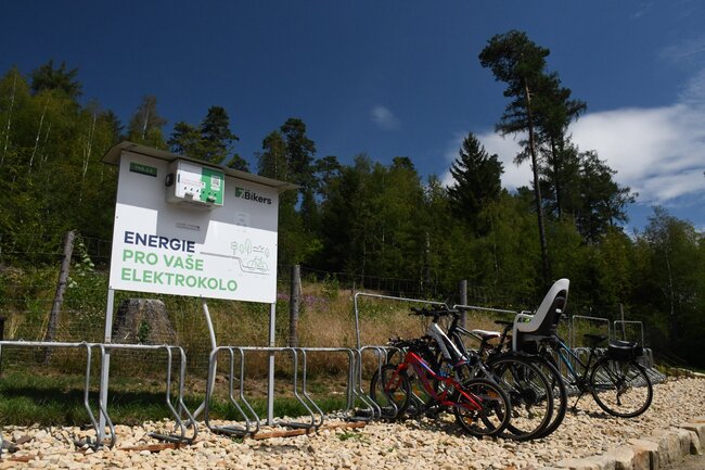 Nabíjecí stanice elektrokol Ostaš