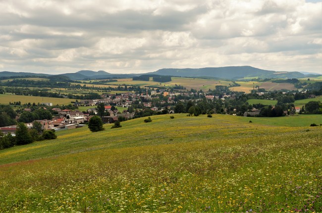 From Police nad Metují to the peat bogs of the Góry Stołowe National Park 