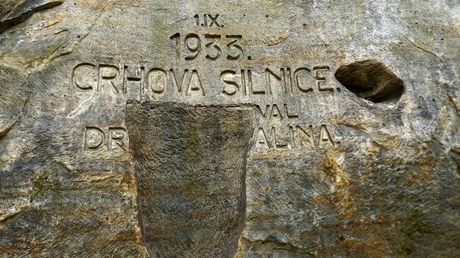 Crhova silnice