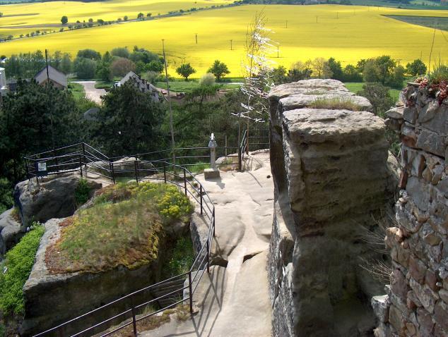 Z Valečova na Mužský a Krásnou vyhlídku